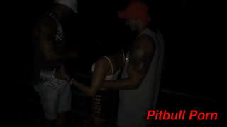 Fudemos ना urca में सड़क के बीच