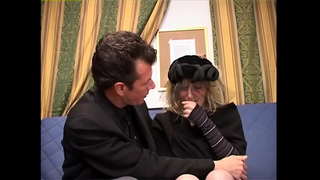 Елу жастағы жас мүшені құмарлықпен тілейді-Кларисса, тілек, Мэри ханым, Сара