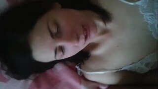 Rusijos mėgėjų mergaitė Oksana pakliuvom savo gauruotas pūlingas, 1 dalis