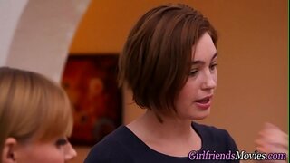 Busty teen lesbiche lecca