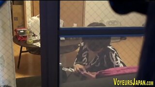 Япон эскерен лесбос