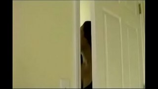 Srepmomxxxx.com-Bước mẹ dạy làm tình với con trai 2