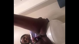 Sürüşmək almaq üçün qoz iş