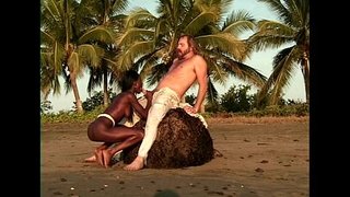 Metro - Ham muốn Ở Pardise - cảnh 1 - chiết xuất 2